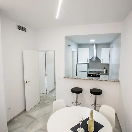 Apartment M&l *